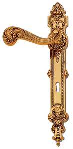 C01210 Style Mannerism Lever Handles On Full Backplate