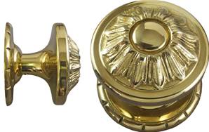 X06-800 Decorative Leaf Centre Door Knob 75mm Bright Brass 